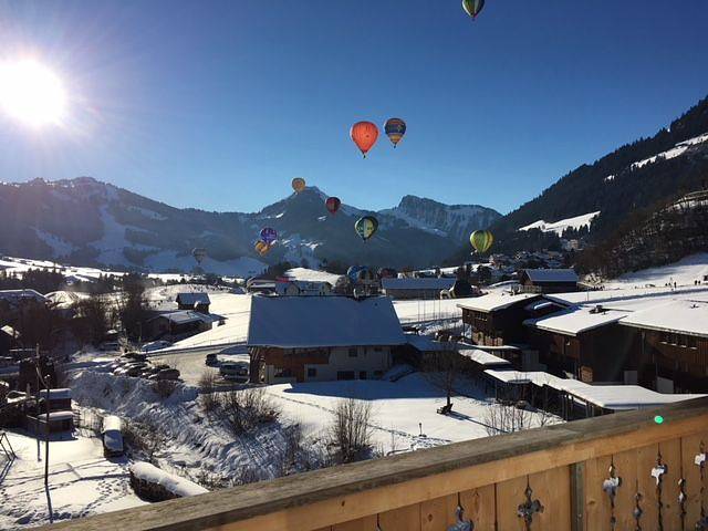 Ganze Ferienwohnung, Appartement La Montagne - 4 Schlafzimmer, 160m², 8 Personen in Château-d' Oex, Pays-d'Enhaut Region