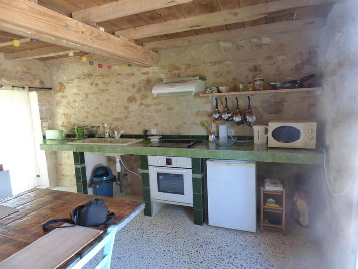 Location de vacances pour 4 personnes, avec vue ainsi que piscine et jardin, animaux acceptés à Puy-l'Évêque - 4