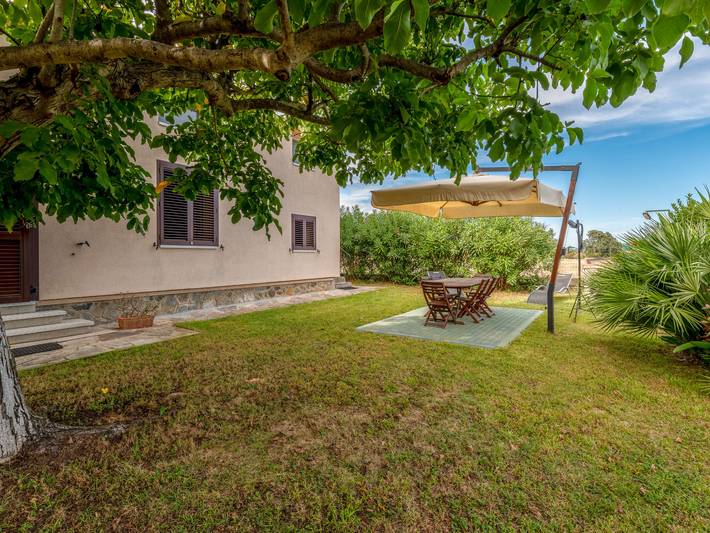 Gîte pour 6 personnes, avec jardin et terrasse à Cervione - 2