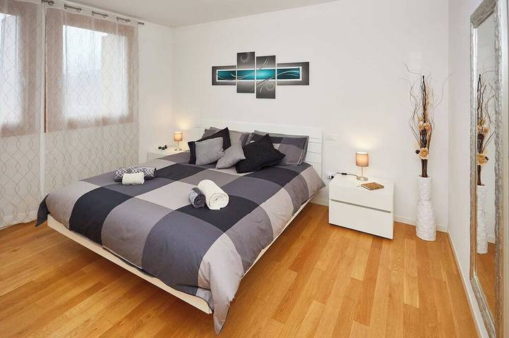 Ganze Wohnung, Aviano Center Comfortable Luxurious Free Parking Wifi in Aviano, Pordenone Provinz
