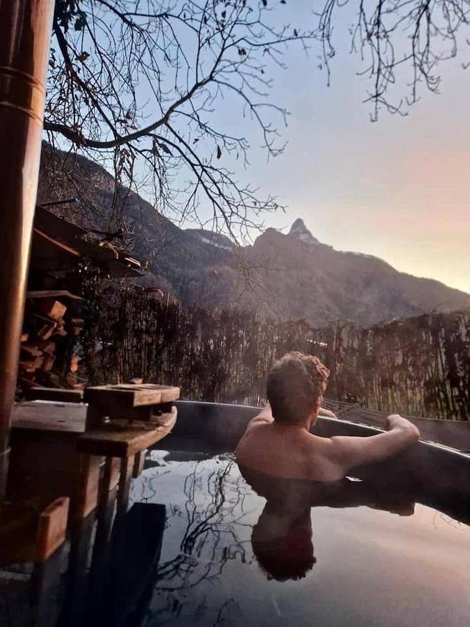 Camping pour 3 personnes, avec Terrasse ainsi que Jardin et Vue