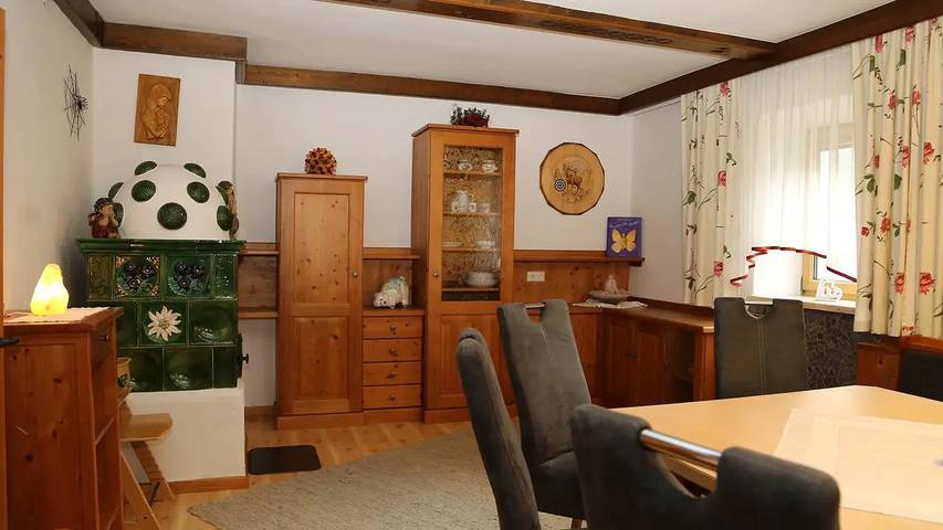 Hütte für 15 Personen, mit Terrasse in Haus - 4