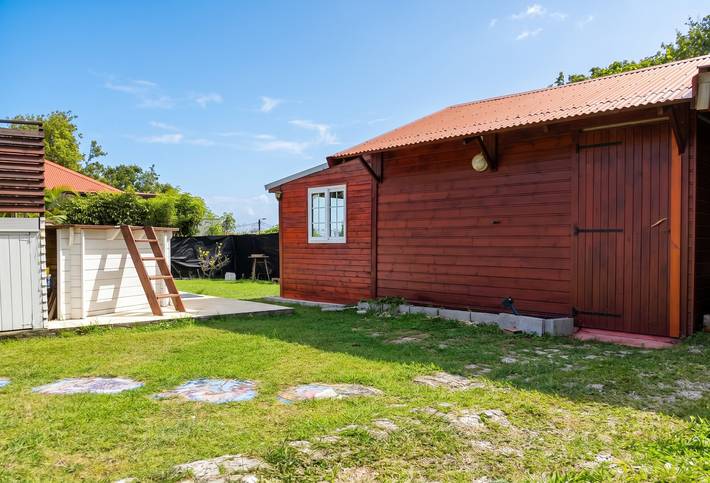 Estudio entero, Estudio con piscina cerca de Capesterre — 30 m² in Capesterre-de-Marie-Galante, Guadalupe