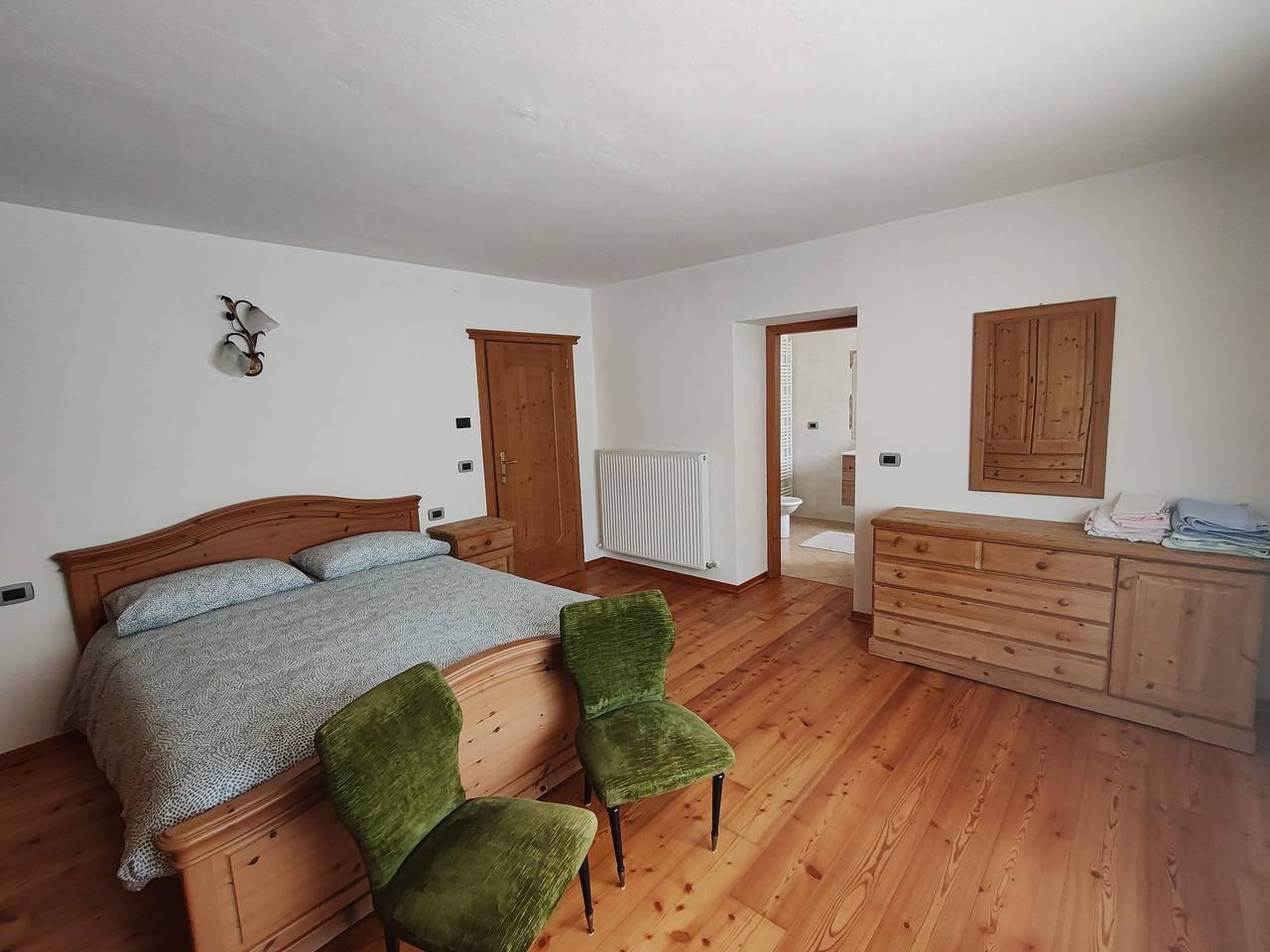 Ganze Wohnung, Ferienwohnung 'Appartamento Nide A Vodo' mit Bergblick, privater Terrasse und Balkon in Vodo di Cadore, Östliche Dolomiten