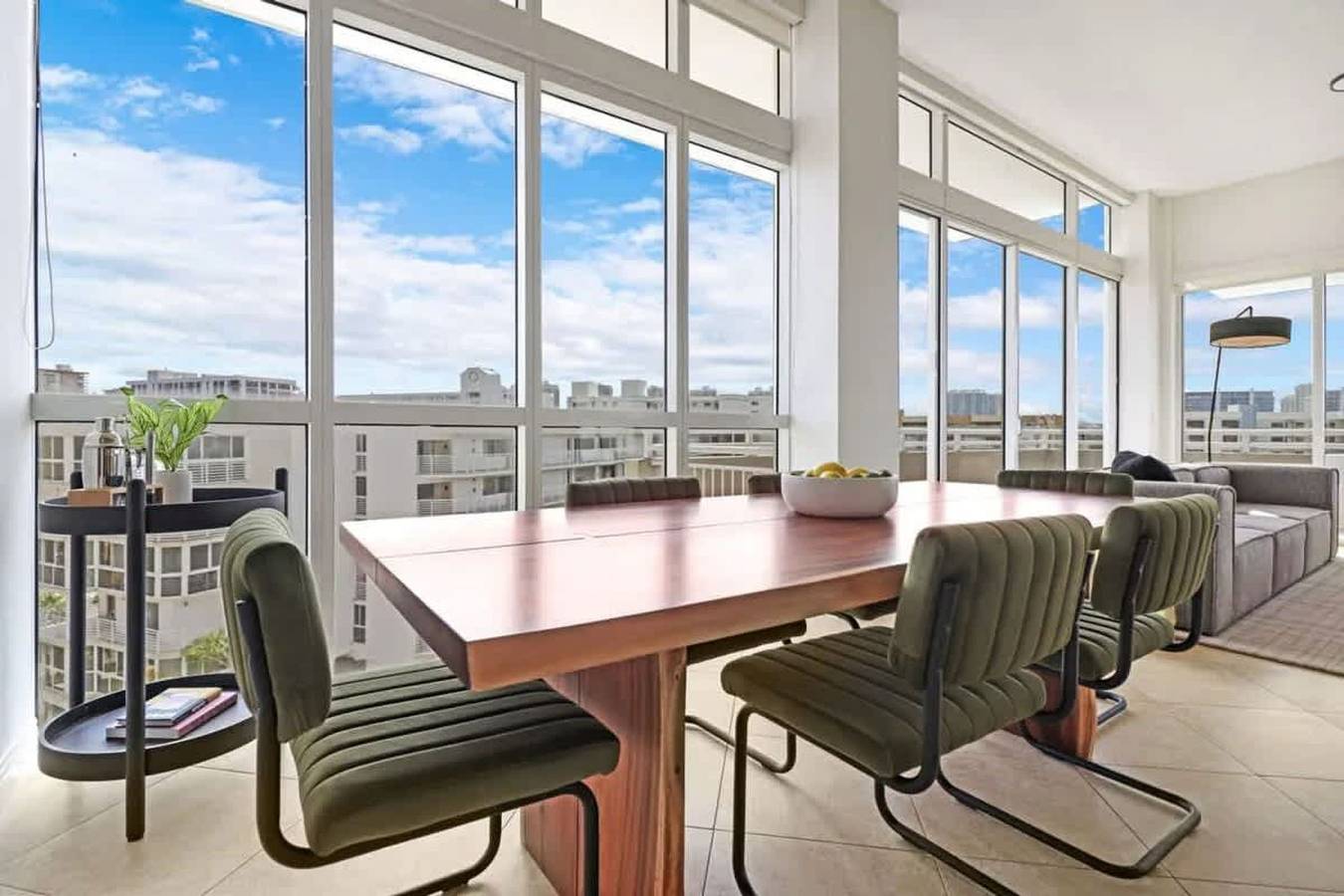 Appartement entier, Roami at Sunny Isles   6Br Combo in Sunny Isles Beach, Floride