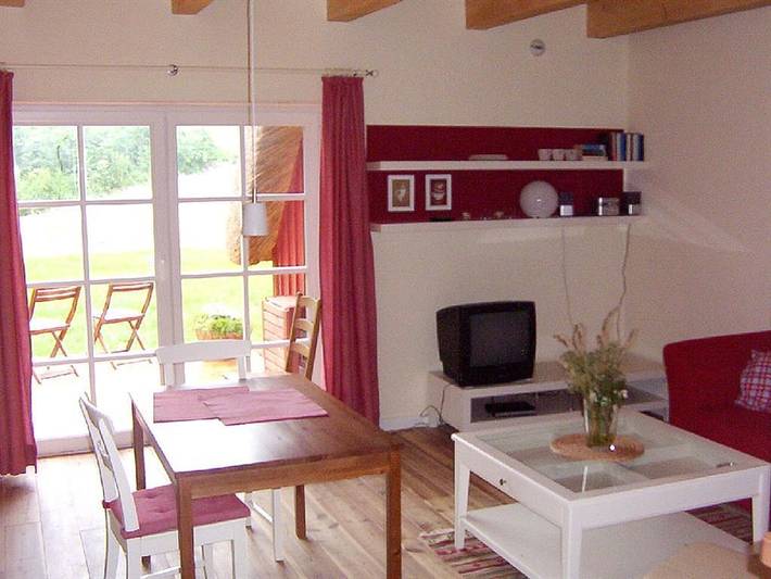 Ferienhaus für 2 Personen, mit Terrasse und Garten in Vollerwiek - 4