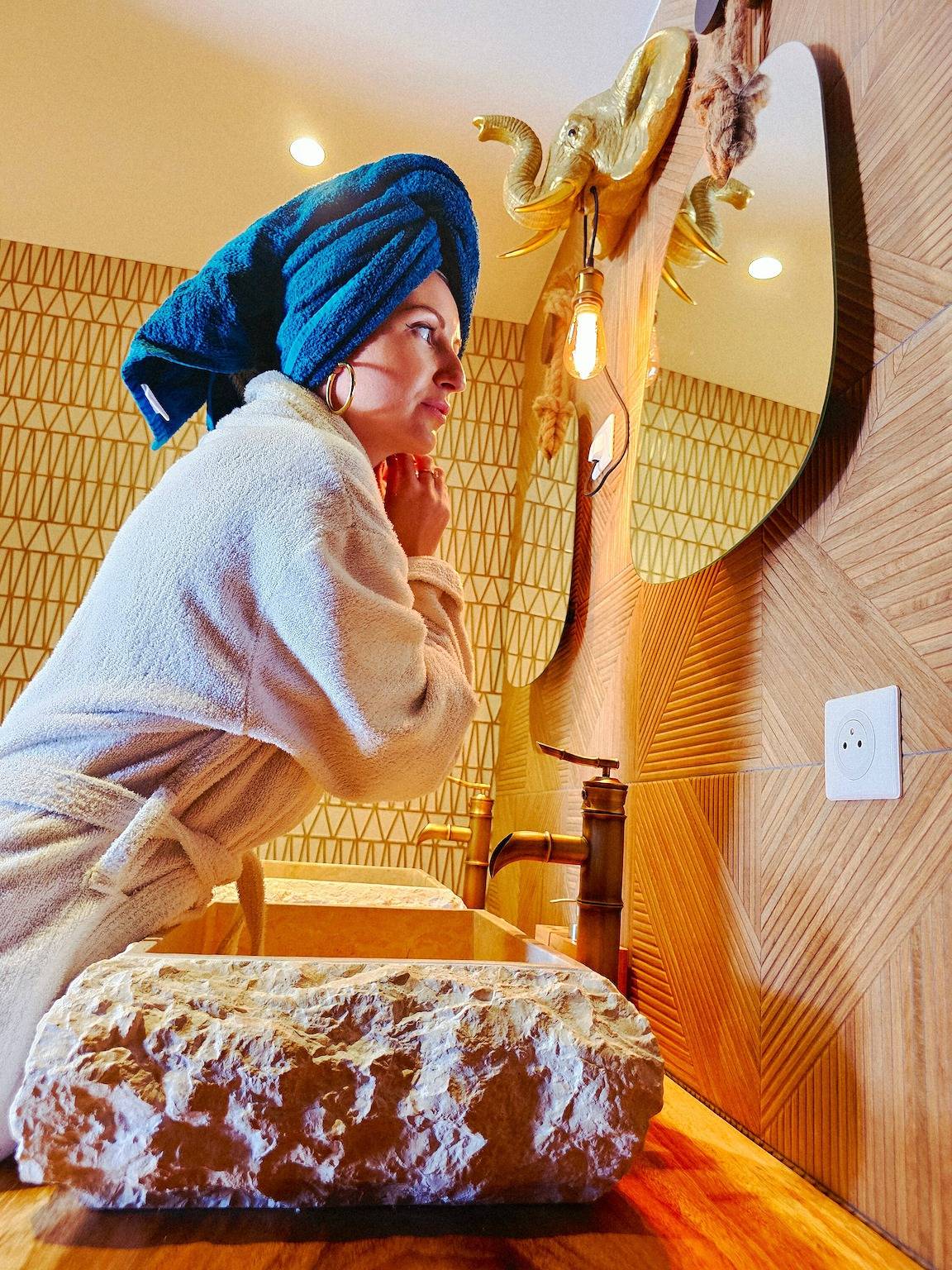 Gästezimmer Lotus Bay mit Gemeinschaftspool, Wlan und Klimaanlage in Besse-sur-Issole, Brignoles Region