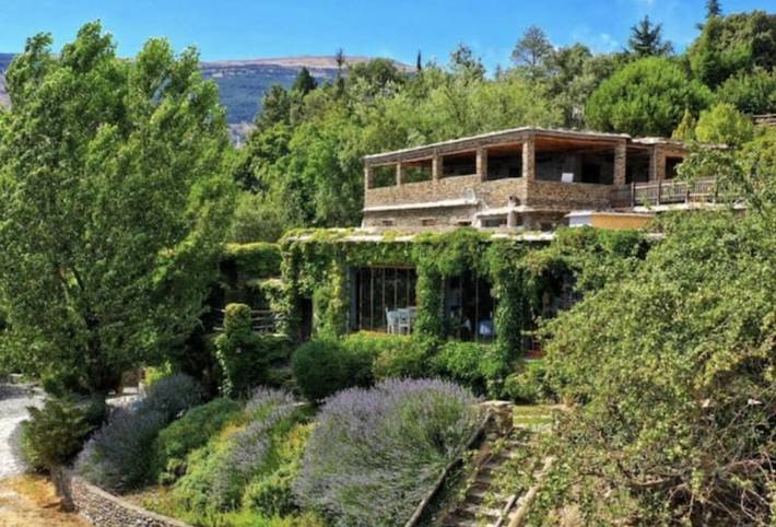Casa rural para 3 personas, con Terraza además de Jardín y Piscina en Capileira