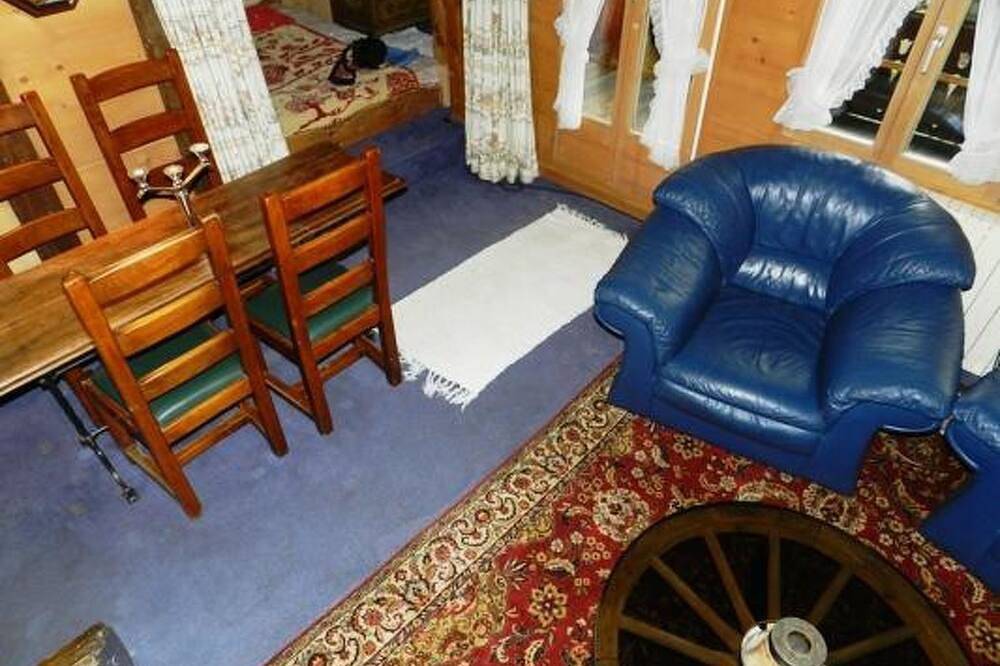 Appartement entier, Le Vieux Chalet Appartement/Fewo, Dusche oder Bad, Wc 4-Bettwohnung in Gstaad, Saanen