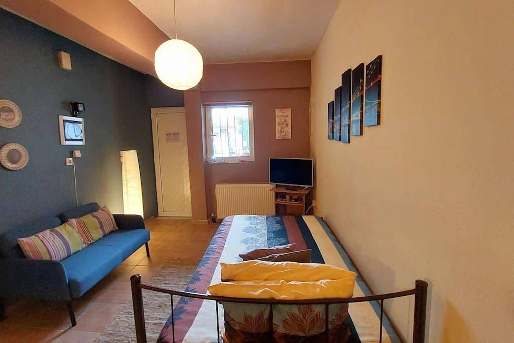 Appartement entier, One-Bedroom Apartment in Lamia, Région de Phthiotide