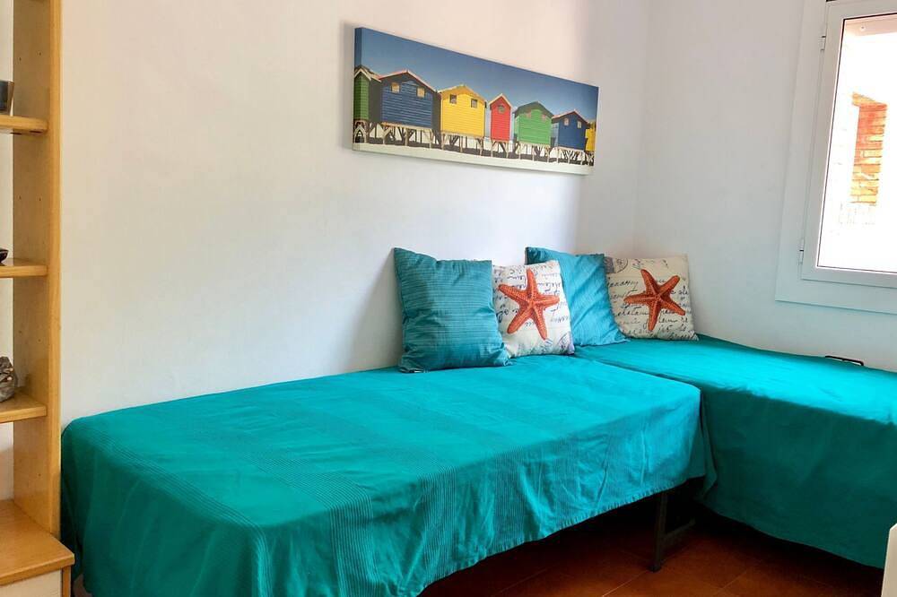 Appartement entier, Wohnung an der Strandpromenade in Platja del Bassiot (Caldes d'Estrac), Arenys de Mar