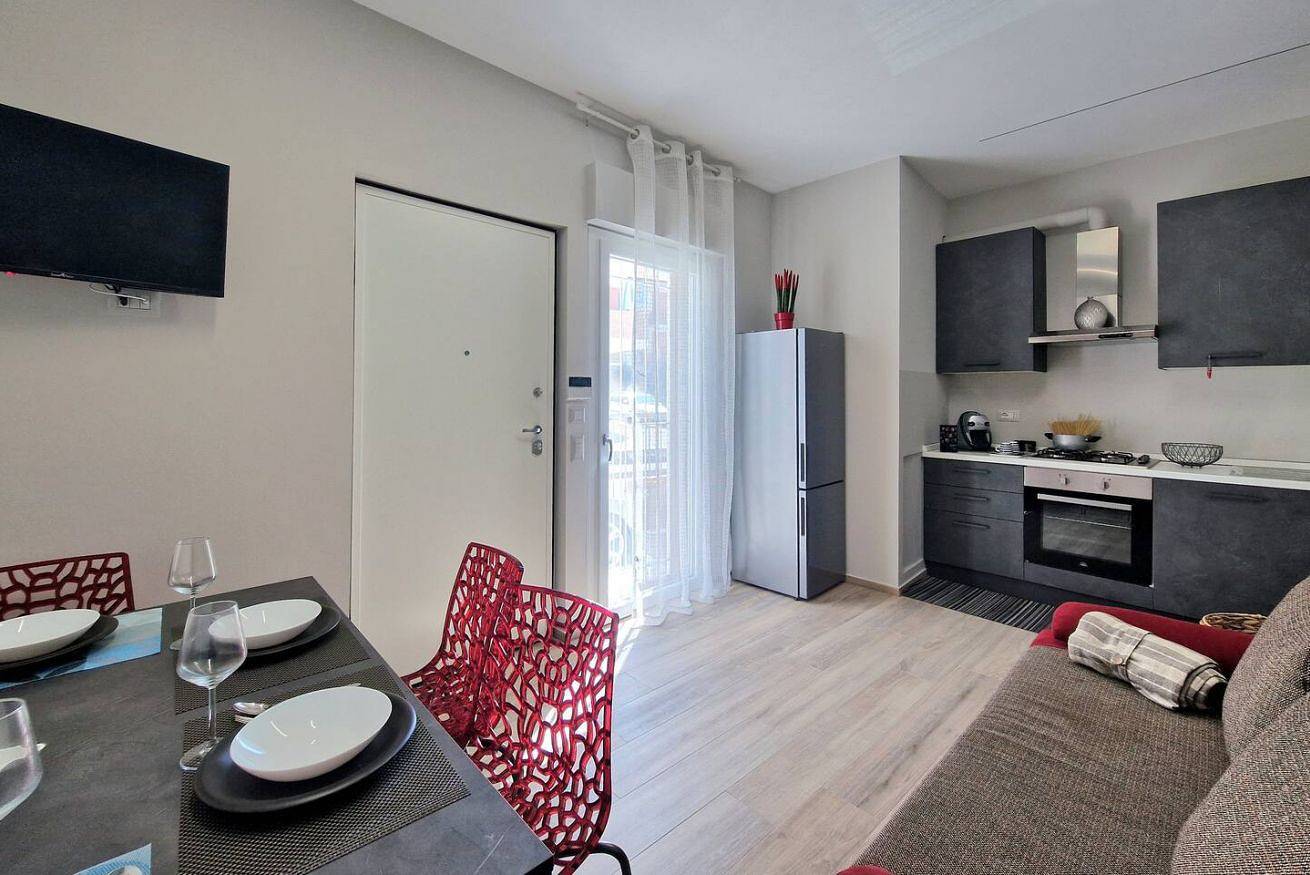 Appartement entier, Kejsi - [150 meters from the sea] Climate Courtyard Wifi Relaxation in Porto Sant'Elpidio, Province de Fermo