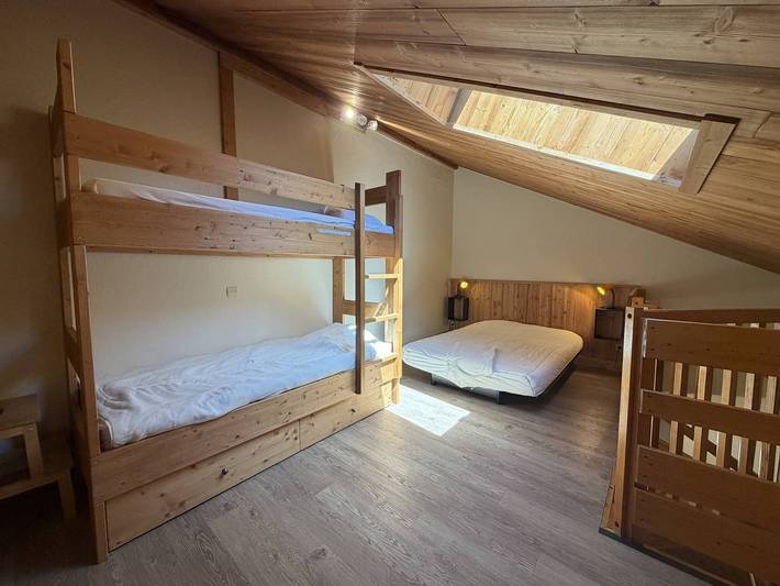 Gîte pour 6 personnes, avec Balcon à Landry - 3