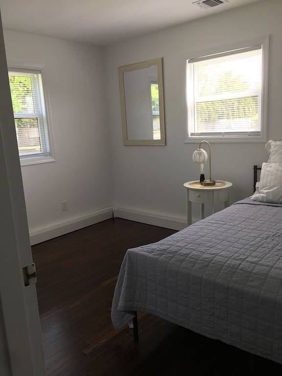 Southampton - Walk to water/10 min drive to area beaches and Southampton Village in Shinnecock Hills, Hamptons