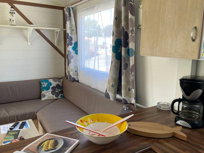 Camping pour 6 personnes, avec terrasse, animaux acceptés à Saint-Pierre-d'Oléron - 4