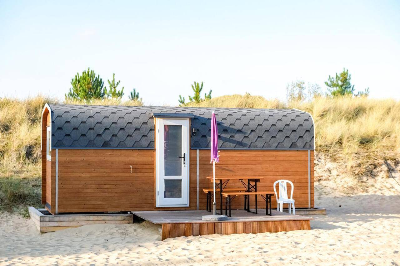 Comfort Pitch approx. 80 sqm for Caravans (bring your own vehicle) in Wittdün, Amrum