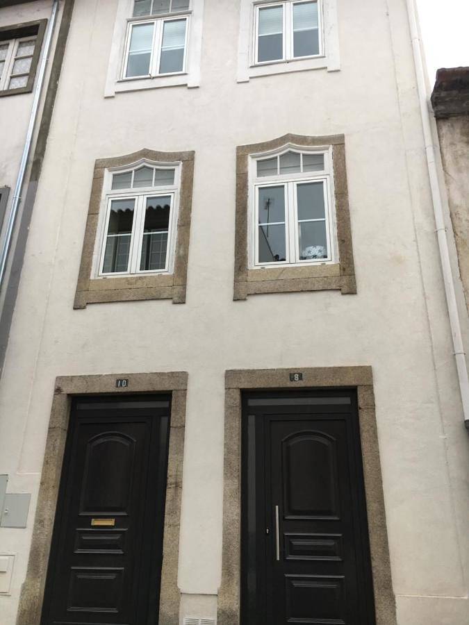 Gîte pour 8 personnes, avec vue et balcon, animaux acceptés à Bragança - 2