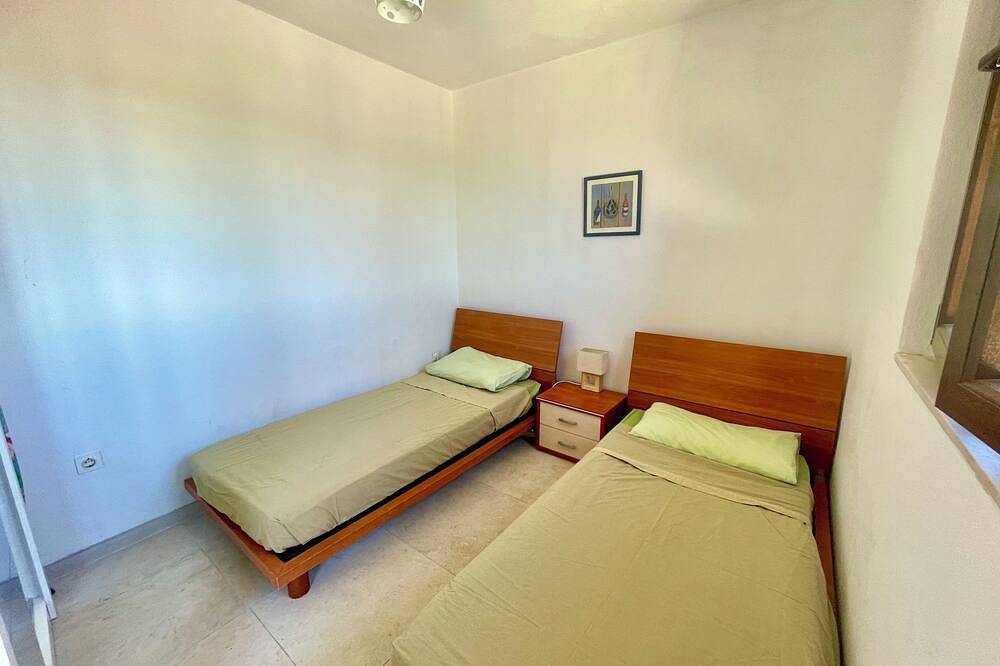 Ganze Wohnung, Premium 2Br Sea-View Apartment with Huge 48m² Private Terrace – Rogač in Šolta (Split-Dalmatien), Rogac