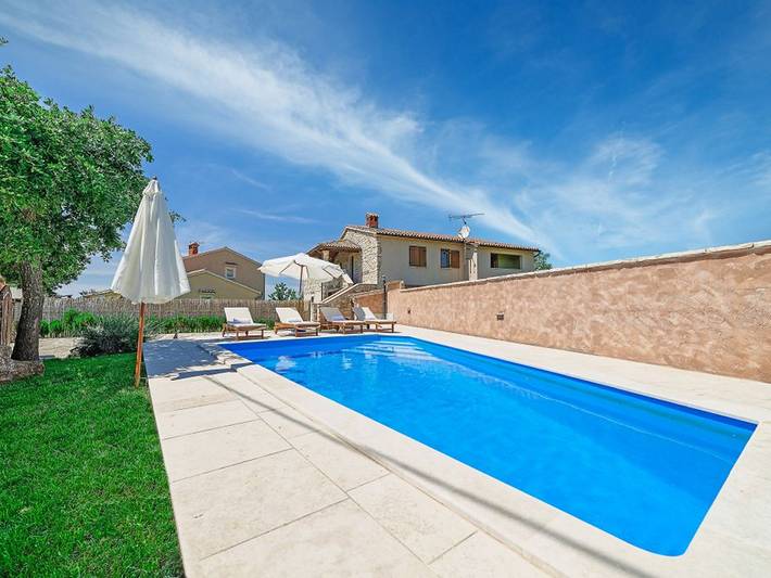 Ferienhaus für 4 Personen, mit Terrasse und Garten in Porec und Umgebung - 3