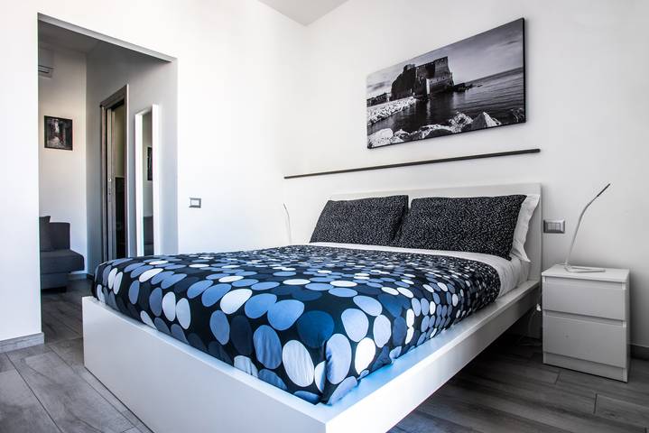 Ferienwohnung für 3 Personen, mit Balkon und Terrasse in Neapel - 3