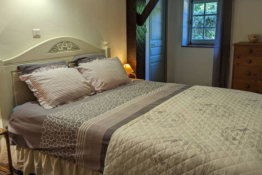 Im Herzen des Périgord Noir in der Nähe von Limeuil in Urval, Périgord Pourpre