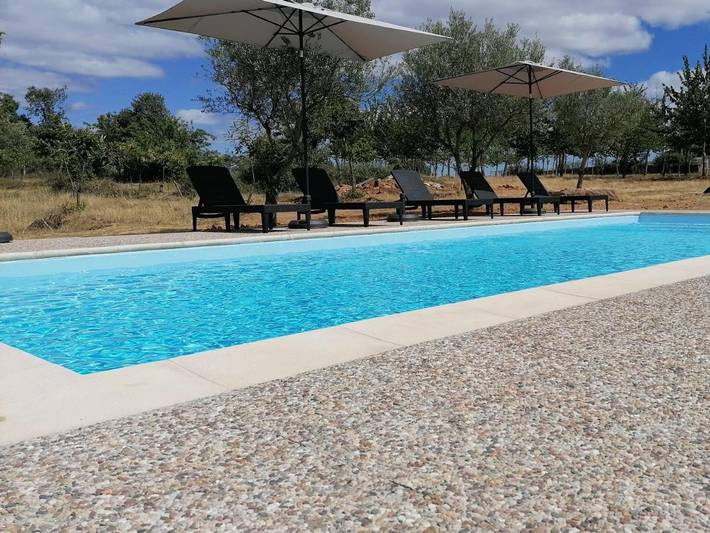 Location de vacances pour 10 personnes, avec jardin ainsi que piscine et vue dans Mogadouro - 2