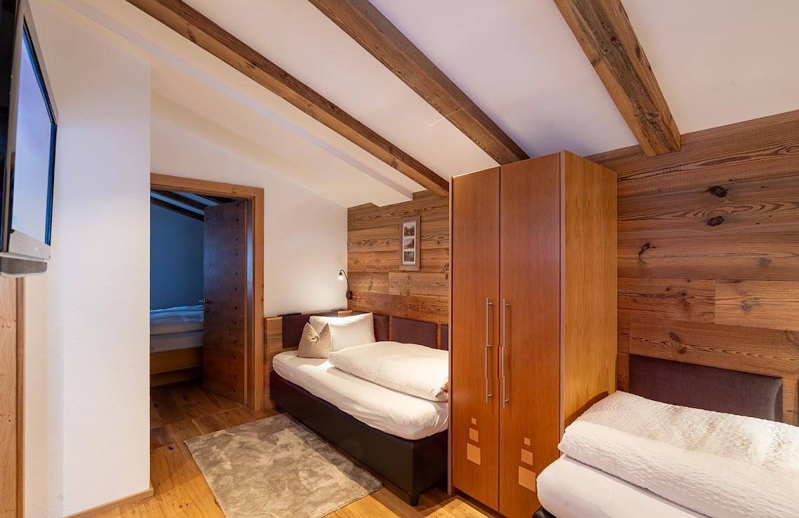 Ganze Ferienwohnung, Familienzimmer ohne Frühstück mit Kochnische in Ötztal