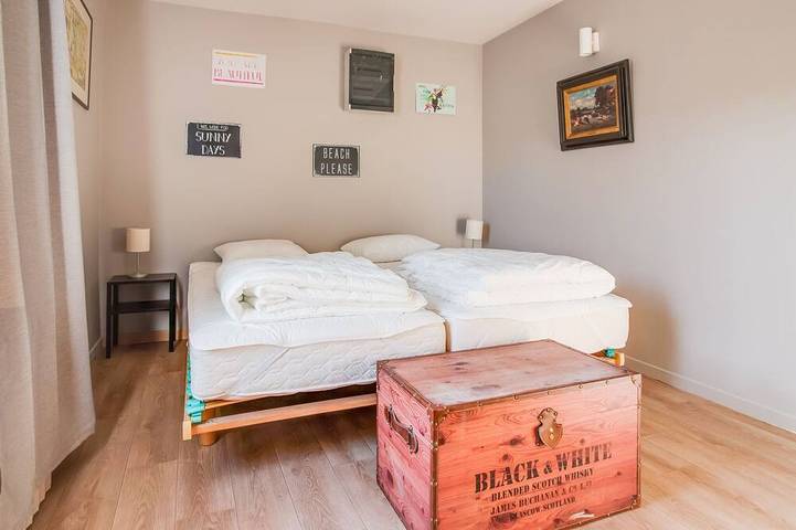 Location de vacances pour 12 personnes, avec jardin et terrasse à Anhée - 2