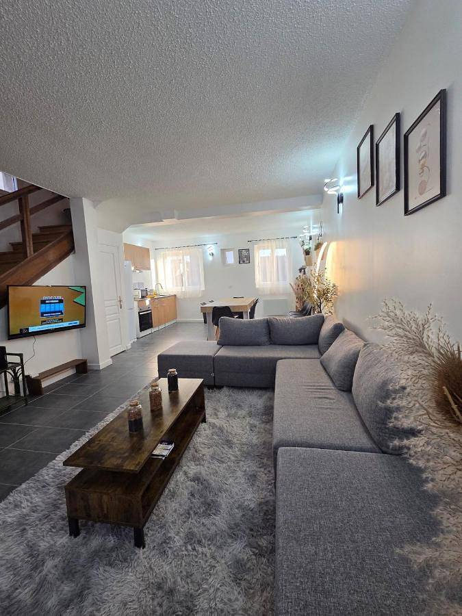 Location de vacances pour 10 personnes, avec balcon à Vichy