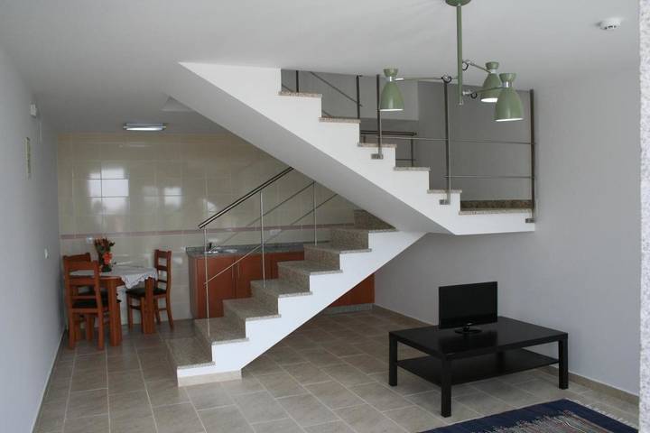 Maison de campagne pour 4 personnes, avec terrasse ainsi que jacuzzi et jardin, animaux acceptés dans Tondela