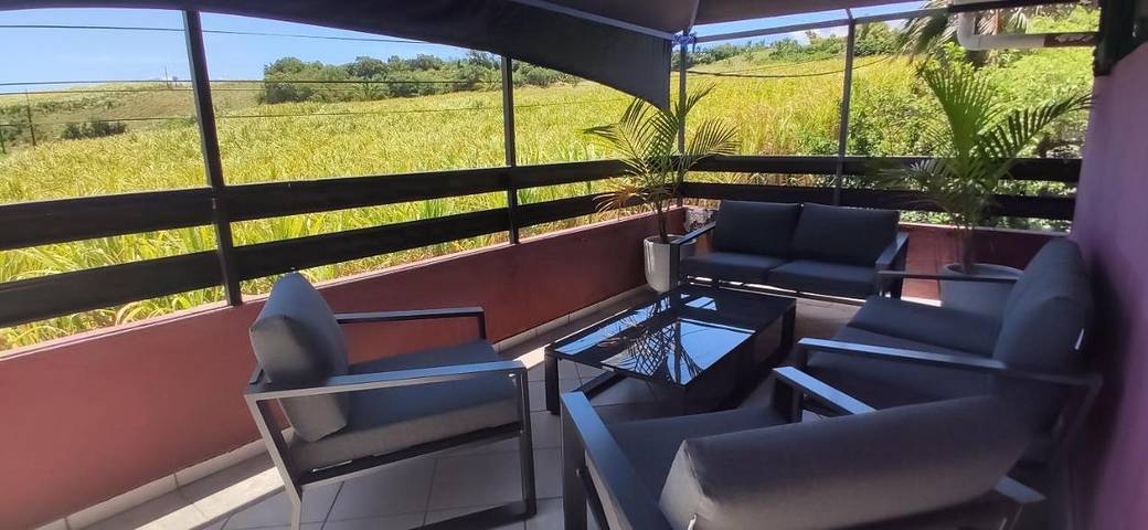 Gîte pour 7 personnes, avec terrasse et vue dans Grands-Bois - 2