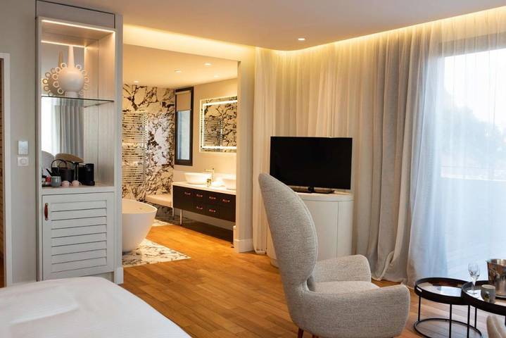 Hôtel pour 2 personnes, avec jardin ainsi que sauna et piscine