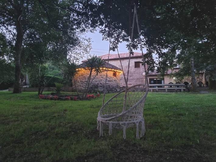 Location de vacances pour 18 personnes, avec piscine et vue sur le lac ainsi que jardin et vue à Pontevedra - 4