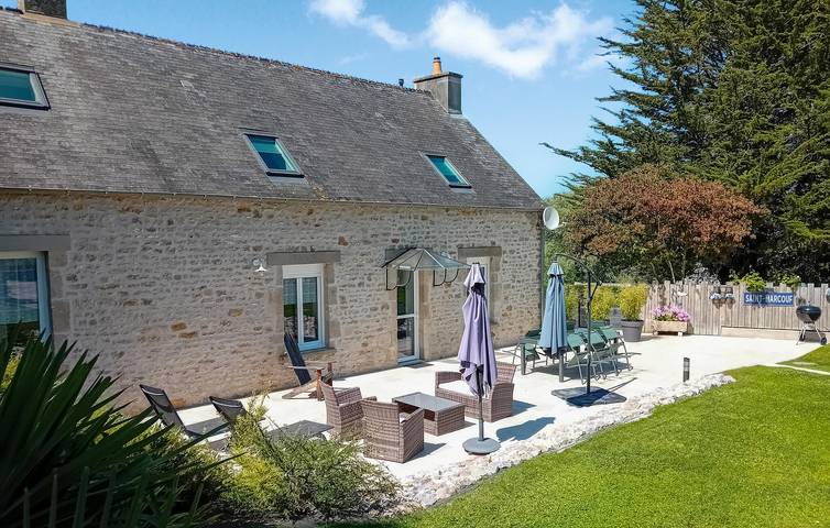 Location de vacances pour 8 personnes, avec jacuzzi ainsi que terrasse et jardin, animaux acceptés à Saint-Marcouf - 2