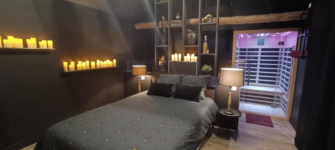Location de vacances pour 2 personnes, avec Jacuzzi et Jardin ainsi que Sauna et Vue à Boeschepe