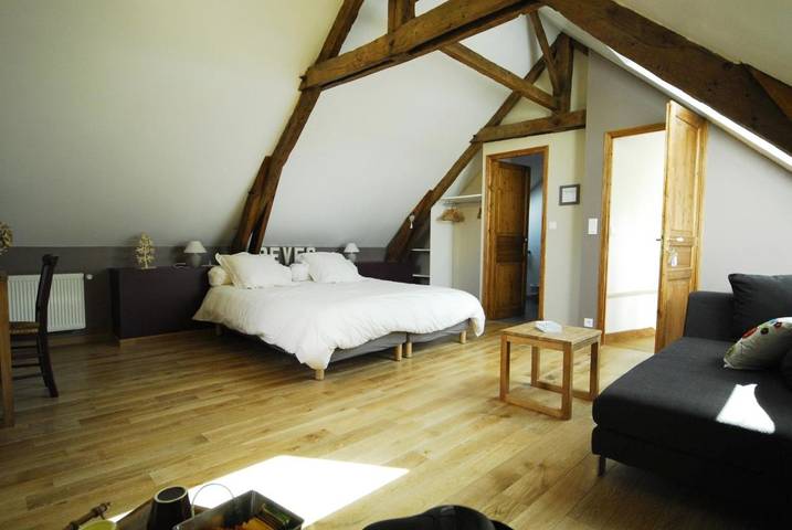 Chambre d’hôte pour 2 personnes, avec terrasse ainsi que vue et jardin à Baulon