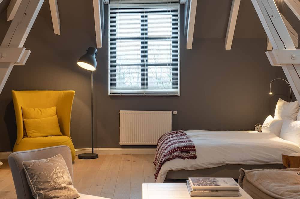 Ganze Wohnung, Berg-Apartment in Possenhofen, Pöcking