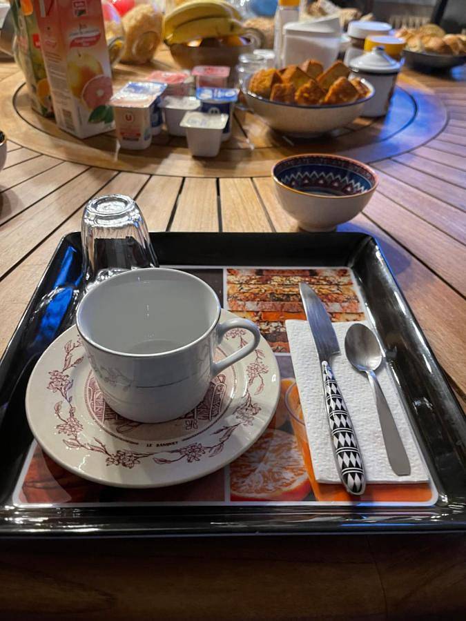 Gîte pour 4 personnes, avec vue sur le lac et vue ainsi que jardin et piscine à Durtal - 3