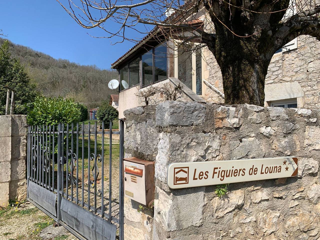 Apartamento entero, Pierre Ensoleillée, Haus aus dem 19. Jahrhundert im Obergeschoss in Saint-Géry, Quercy