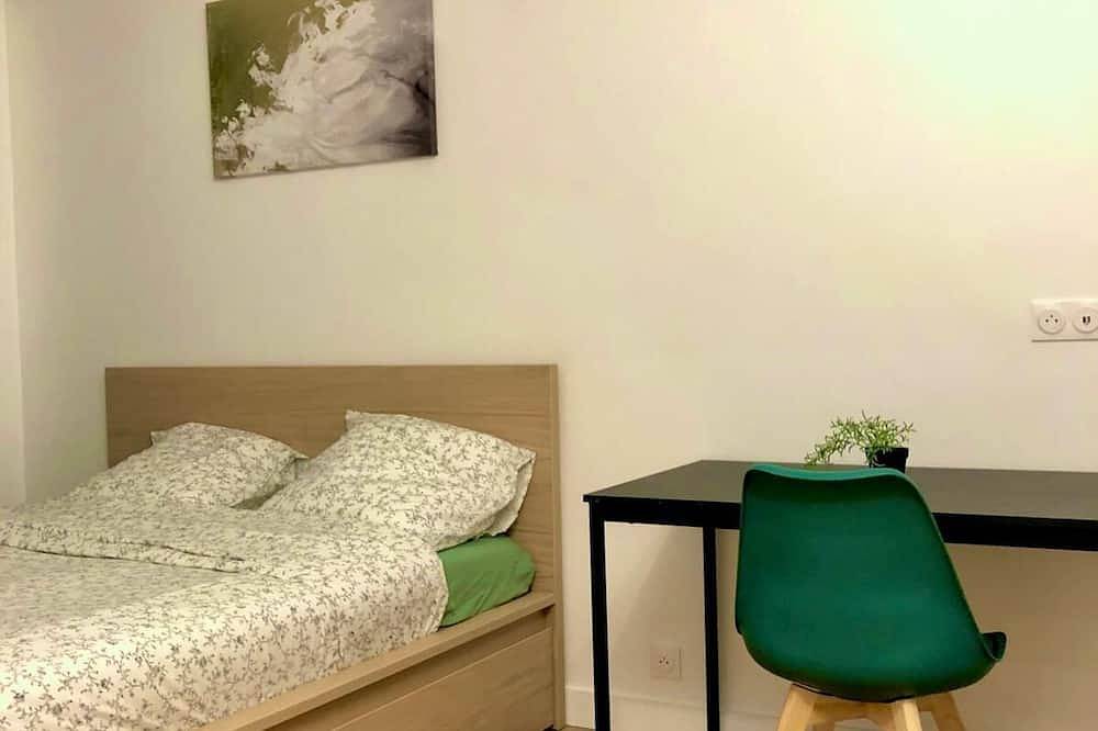 Apartamento entero, Cosy Two bedrooms flat newly refurbished located near to Paris  in Antony, Altos del Sena