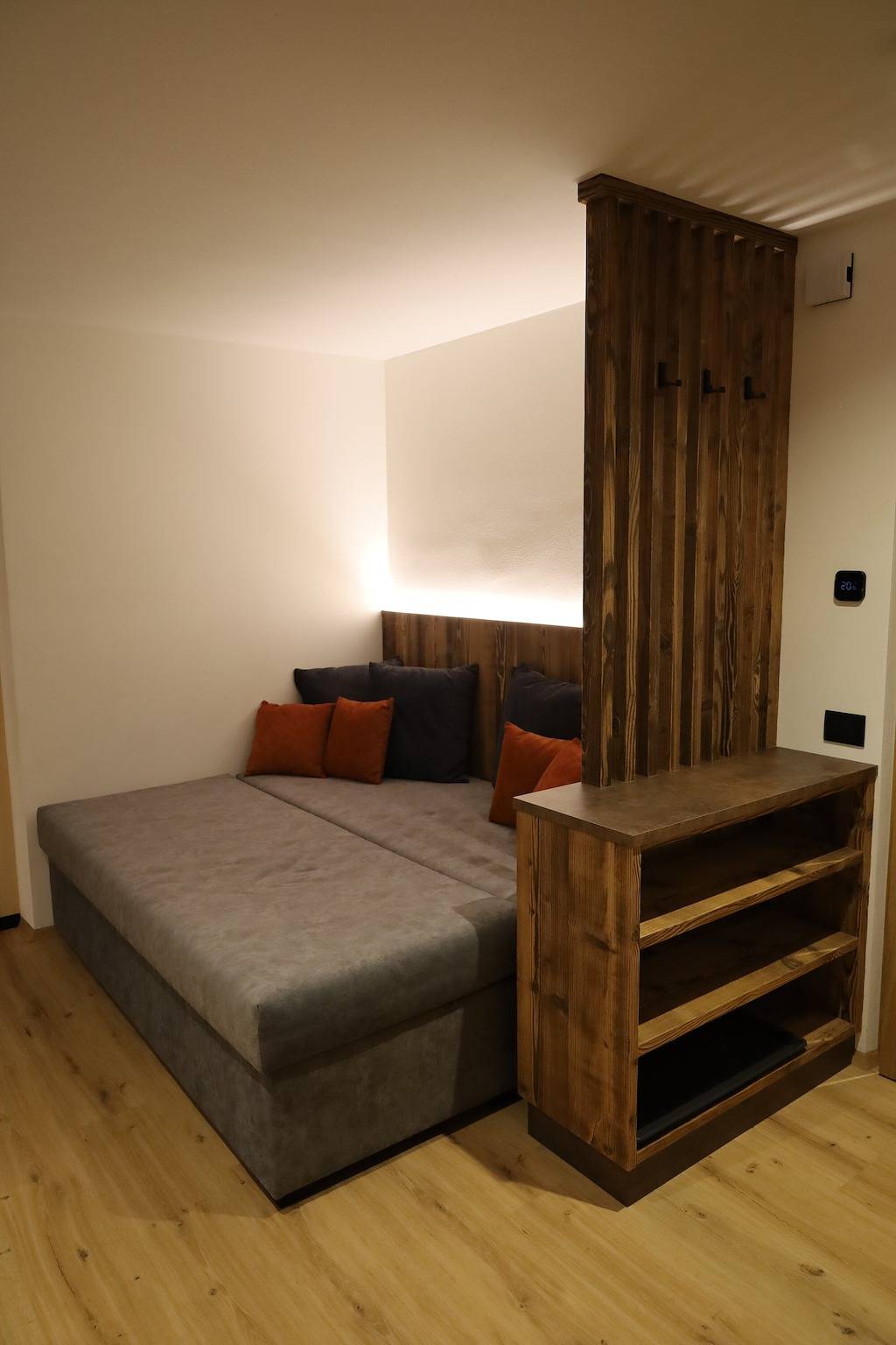 Entire apartment, Apartment 'Schlern' with Mountain View, Private Terrace and Wi-Fi in Passua, Kastelruth