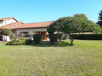 Gîte pour 2 personnes, avec jardin à Raucoules