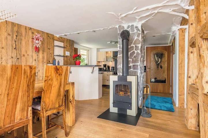 Ferienwohnung für 12 Personen, mit Balkon und Sauna sowie Garten, mit Haustier in Schonach (Dorf)