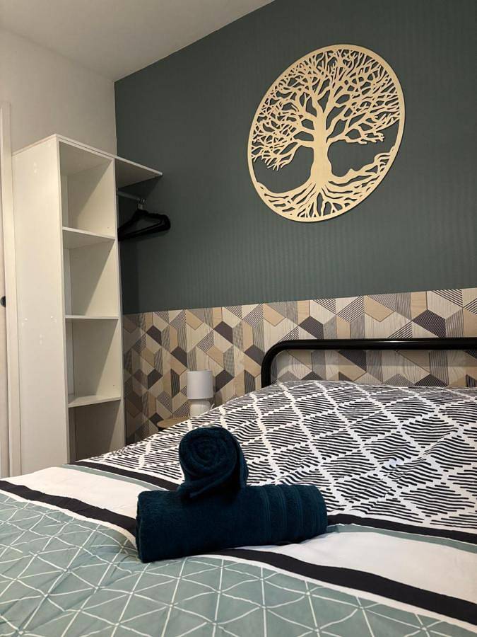 Gîte pour 4 personnes, avec piscine ainsi que jardin et terrasse, animaux acceptés à Cérans-Foulletourte - 3