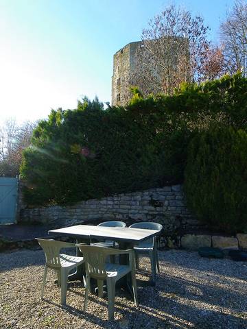 Gîte pour 2 personnes, avec terrasse et jardin dans vallée de l'Ouche