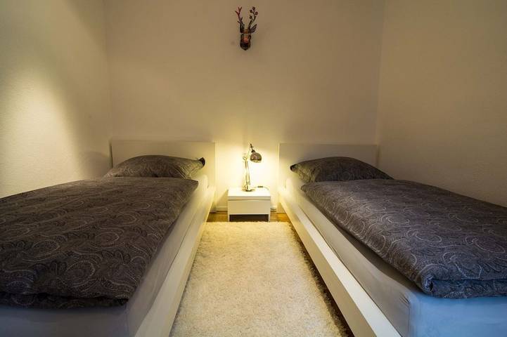 Ferienwohnung für 6 Personen, mit Sauna und Garten sowie Balkon in Offenburg - 3