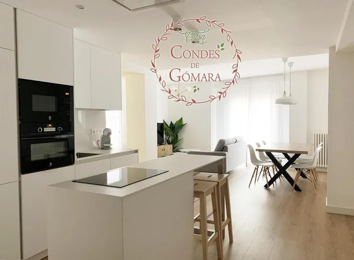 Ferienwohnung für 5 Personen, mit Terrasse und Ausblick - 1