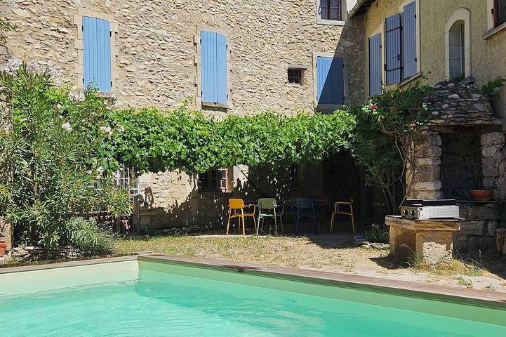 Ferienhaus für 9 Personen, mit Garten - 1