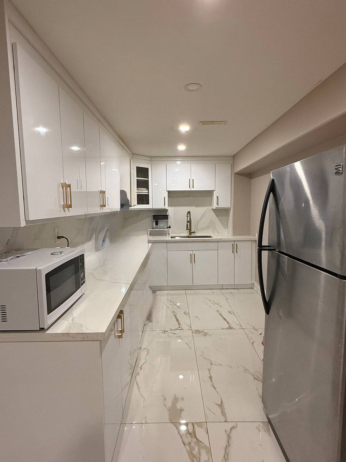 Guest Suite in the Heart of Mississauga in Mississauga, Lake Ontario (Canada)