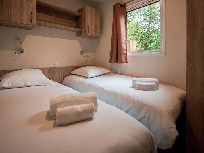 Camping Domaine de l'Orangerie de Lanniron - Mobilheim 4 personen - Sunêlia Luxe Lodge 2 Zimmer 2 Bäder - Bettwäsche vorhanden in Quimper, Quimper und Umgebung
